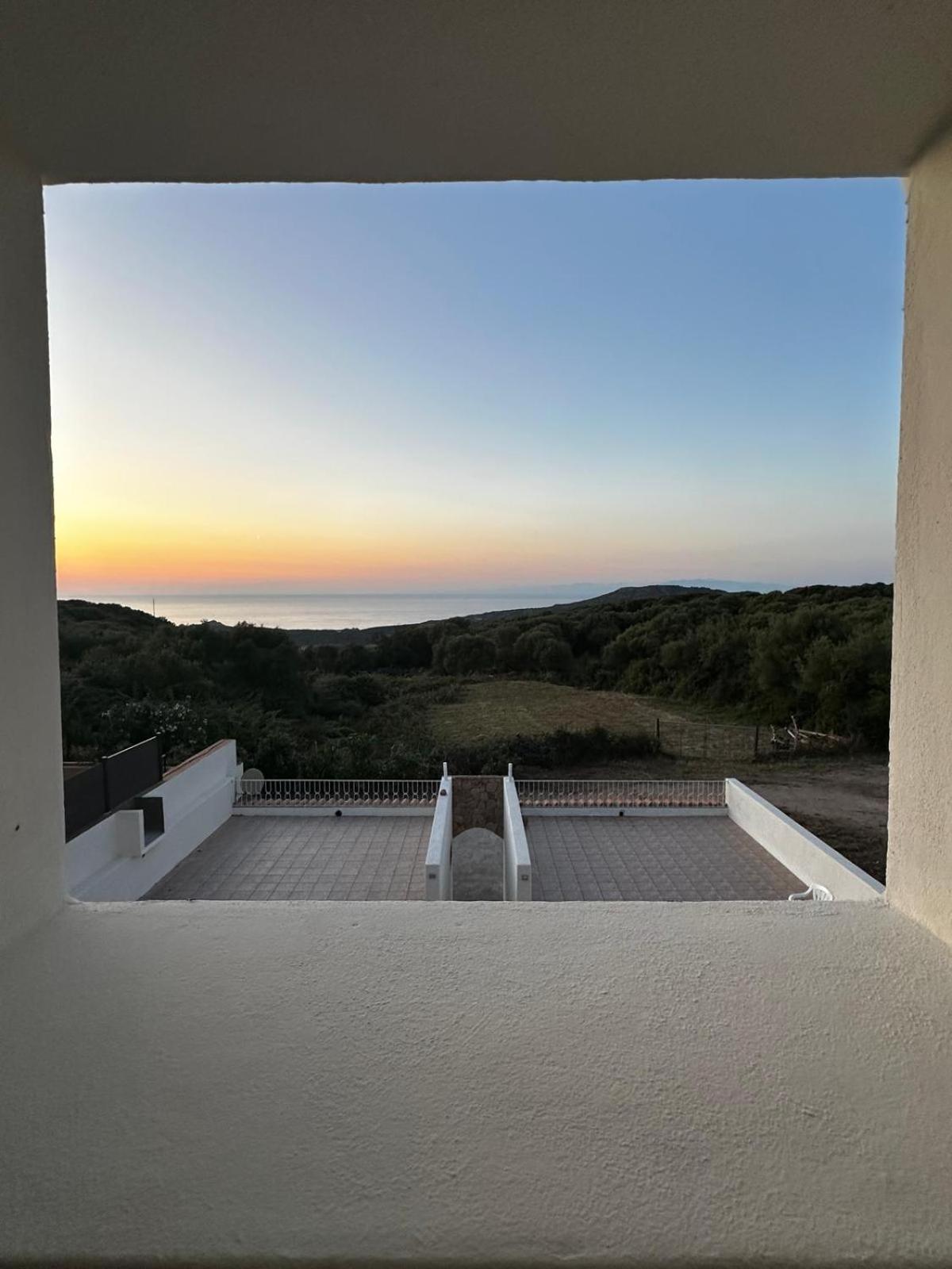 Costa Rossa View Sunset Villa Cascabraga Eksteriør bilde